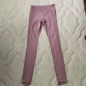 Athleta ‘Barre’ workout pants in great used condition!